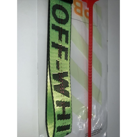 OFF-WHITE Lanyard Keychain With Clasp Bright Green And Black With Zip Tie, NEW - Picture 3 of 6